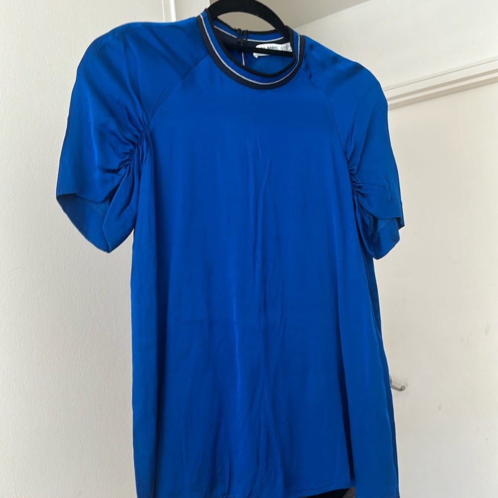 Zara blouse. Size S. blu .like new .